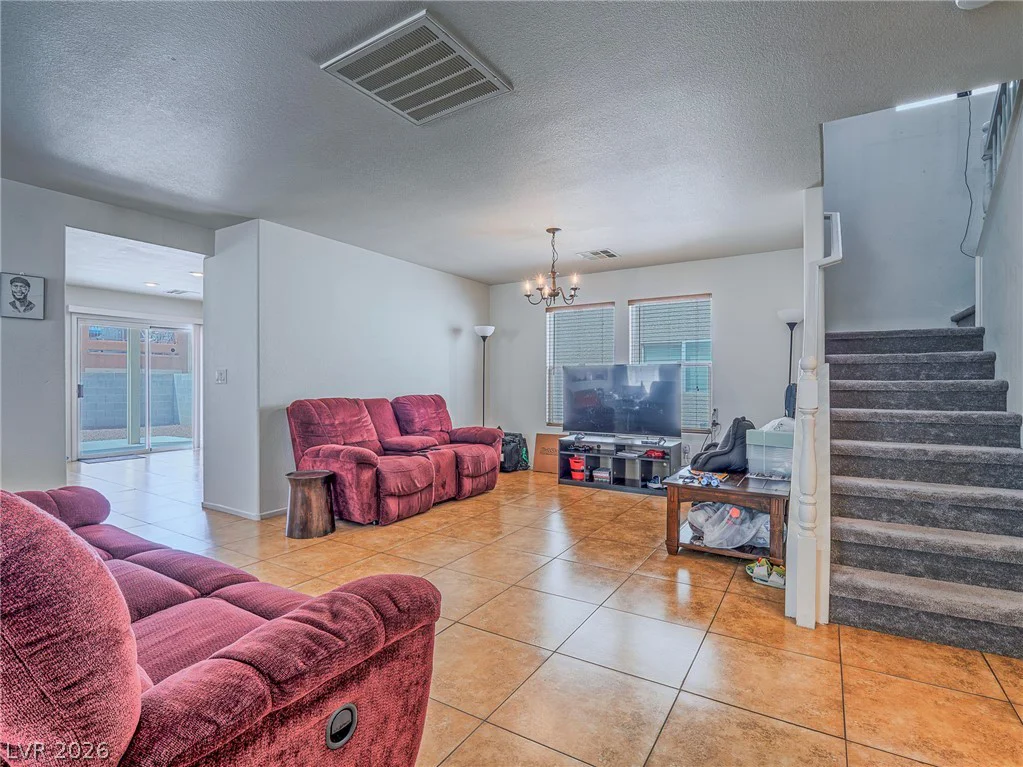 6581 Sunset Pines, Las Vegas, NV 89148