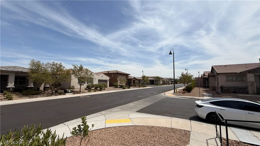 794 Charming Holly, Henderson, NV 89011