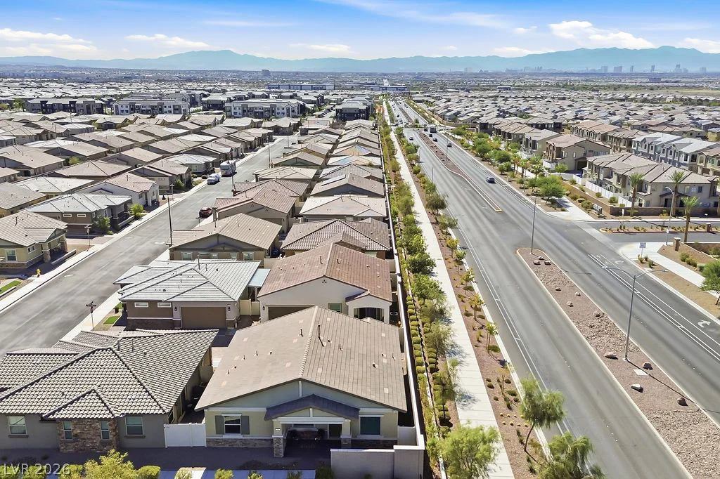 794 Charming Holly, Henderson, NV 89011