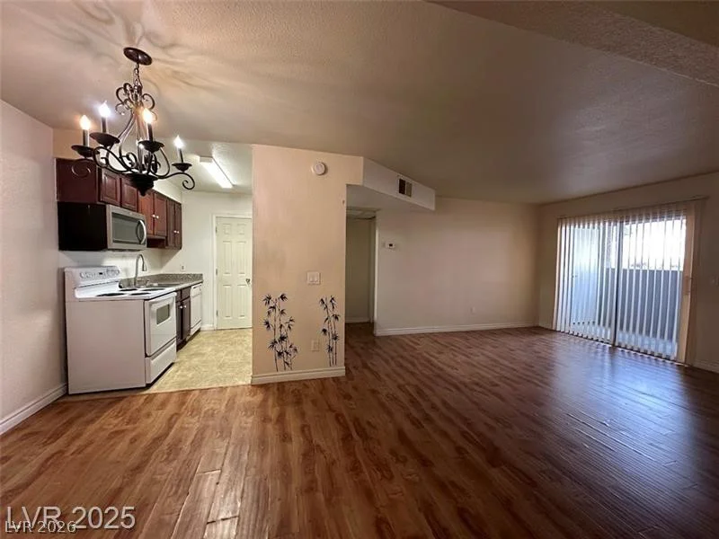 2606 Durango, Las Vegas, NV 89117