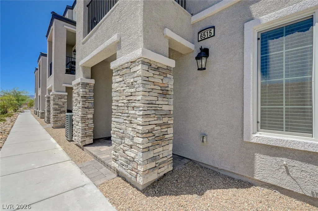 6515 Taffrail, Las Vegas, NV 89118