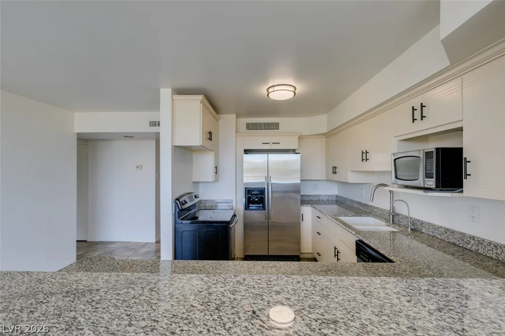 3111 Bel Air, Las Vegas, NV 89109