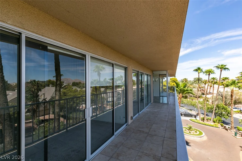 3111 Bel Air, Las Vegas, NV 89109