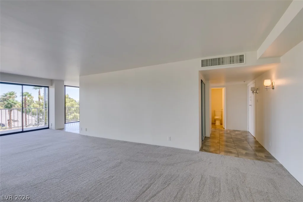 3111 Bel Air, Las Vegas, NV 89109