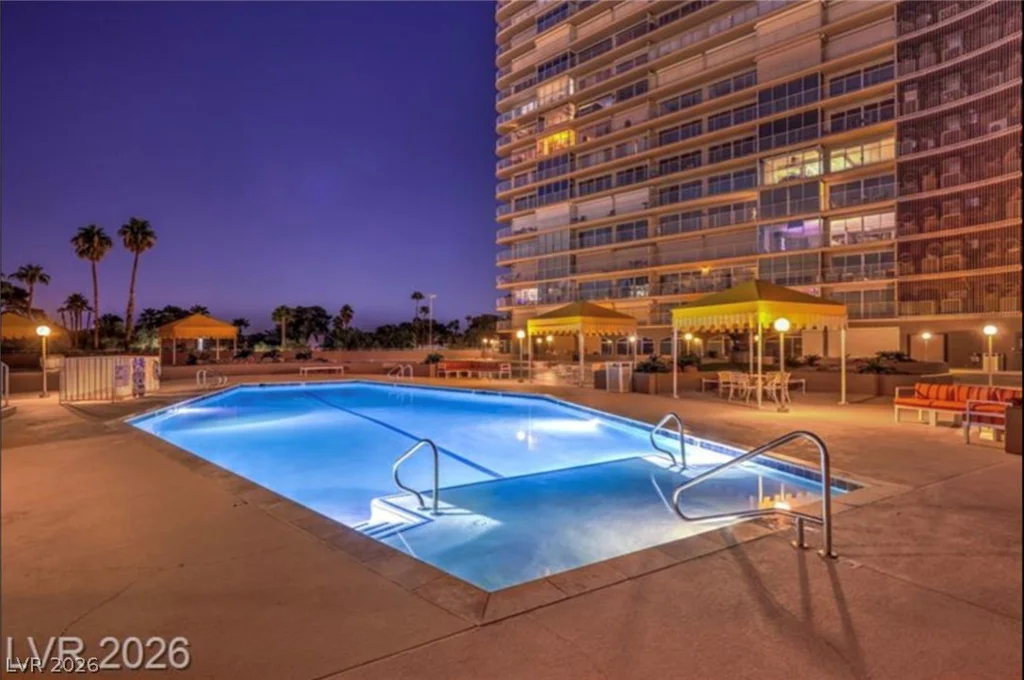 3111 Bel Air, Las Vegas, NV 89109