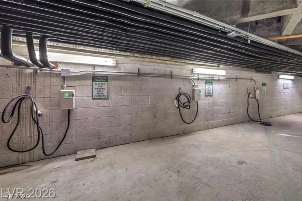 3111 Bel Air, Las Vegas, NV 89109