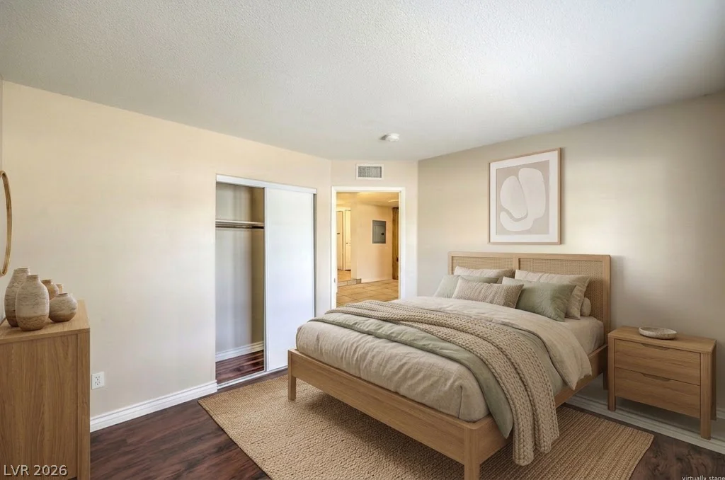 9070 Spring Mountain, Las Vegas, NV 89117
