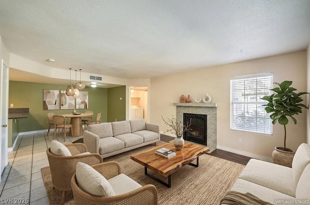 9070 Spring Mountain, Las Vegas, NV 89117