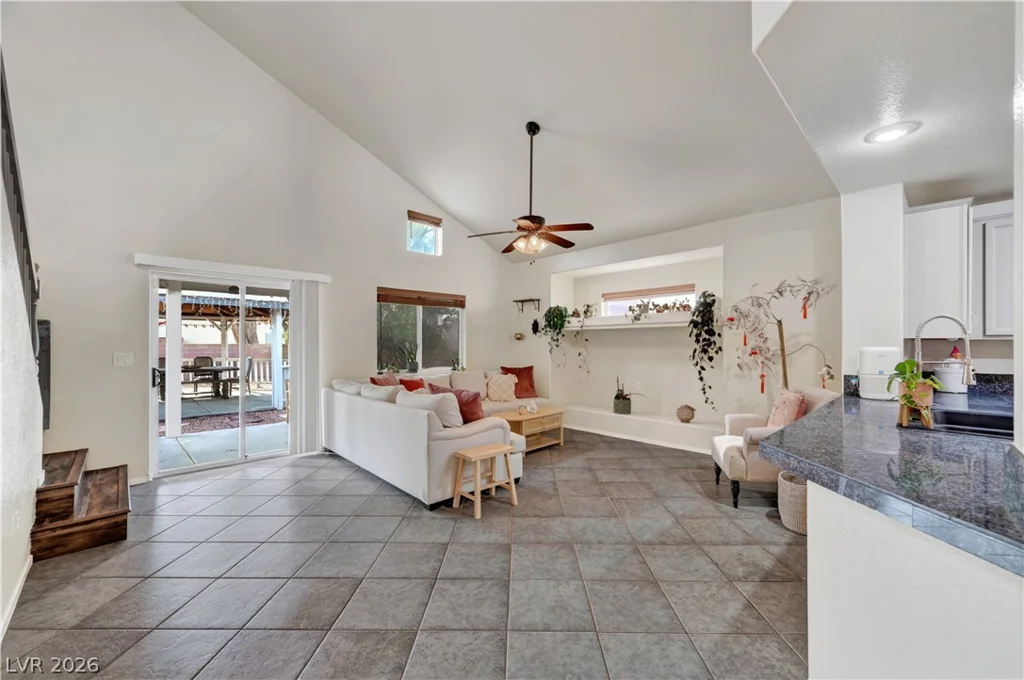 5925 Willis, North Las Vegas, NV 89031