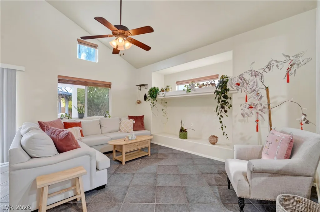 5925 Willis, North Las Vegas, NV 89031