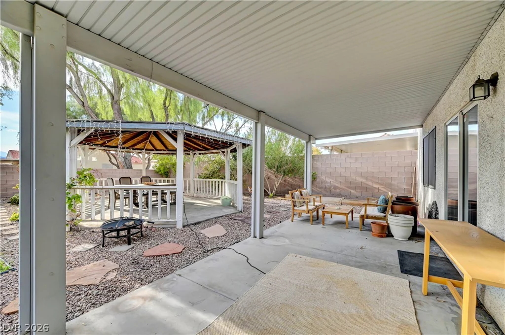 5925 Willis, North Las Vegas, NV 89031