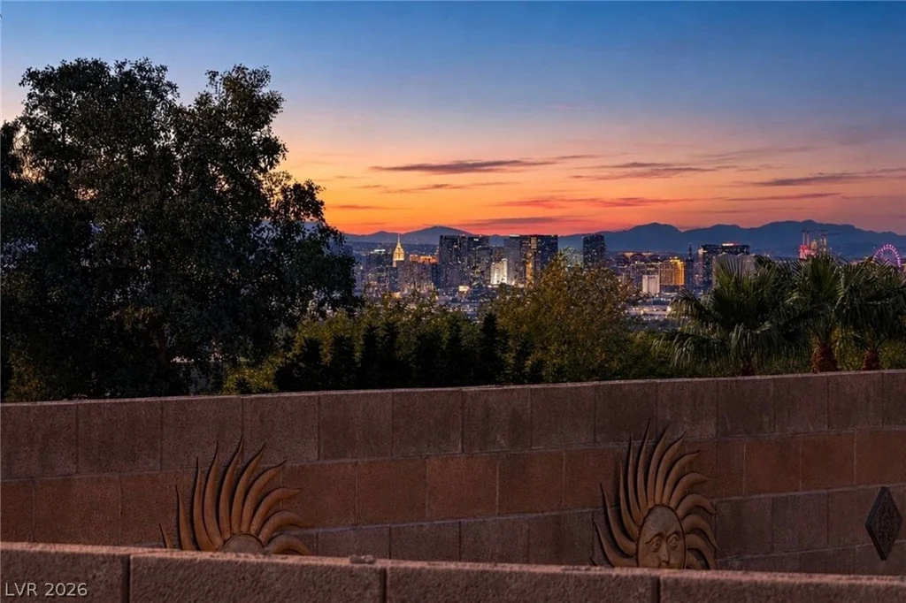1107 Snow Roof, Henderson, NV 89052