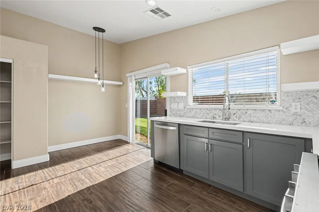 1107 Snow Roof, Henderson, NV 89052