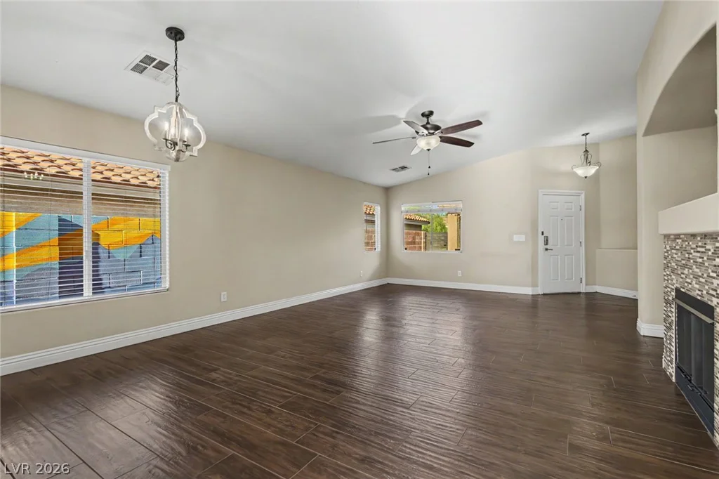 1107 Snow Roof, Henderson, NV 89052