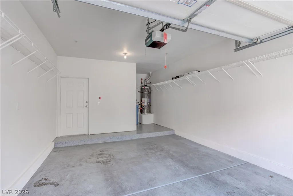 5855 Valley, North Las Vegas, NV 89031
