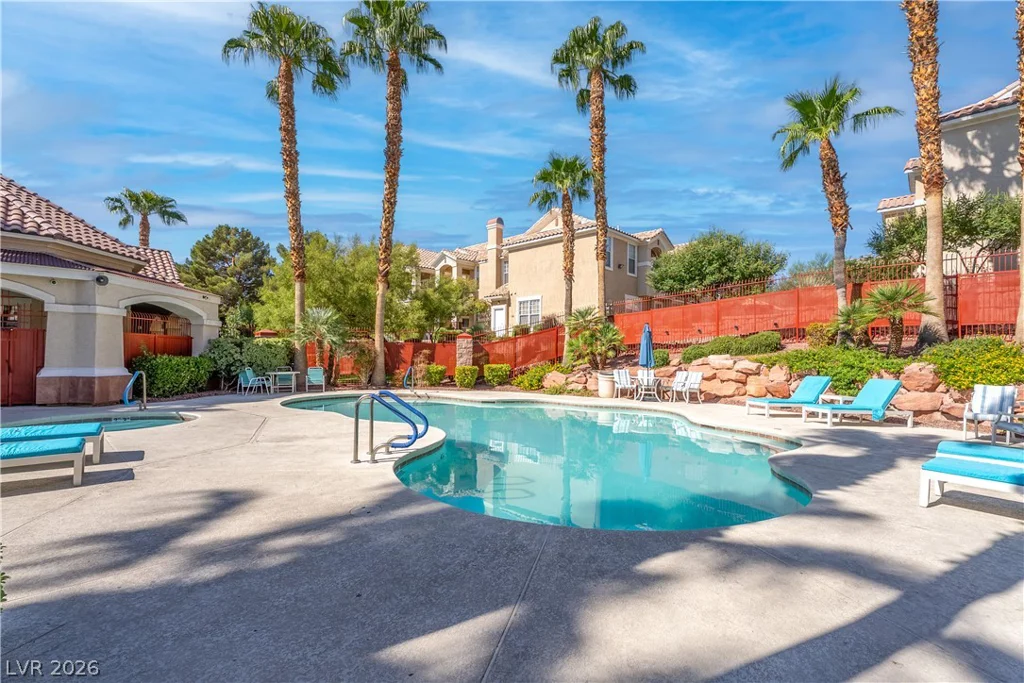 5855 Valley, North Las Vegas, NV 89031