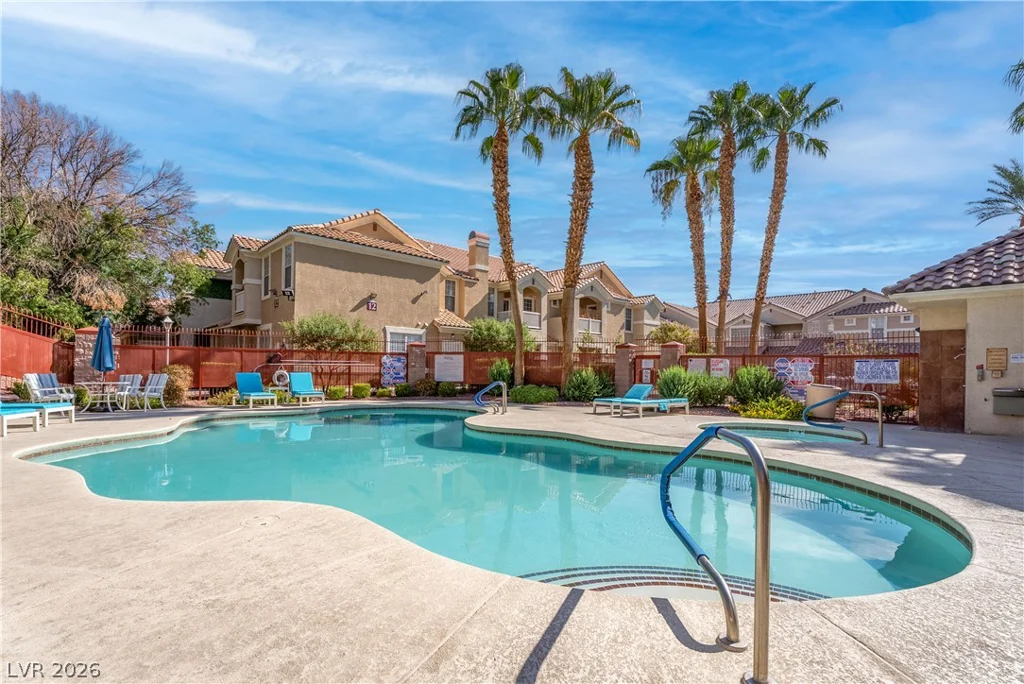 5855 Valley, North Las Vegas, NV 89031