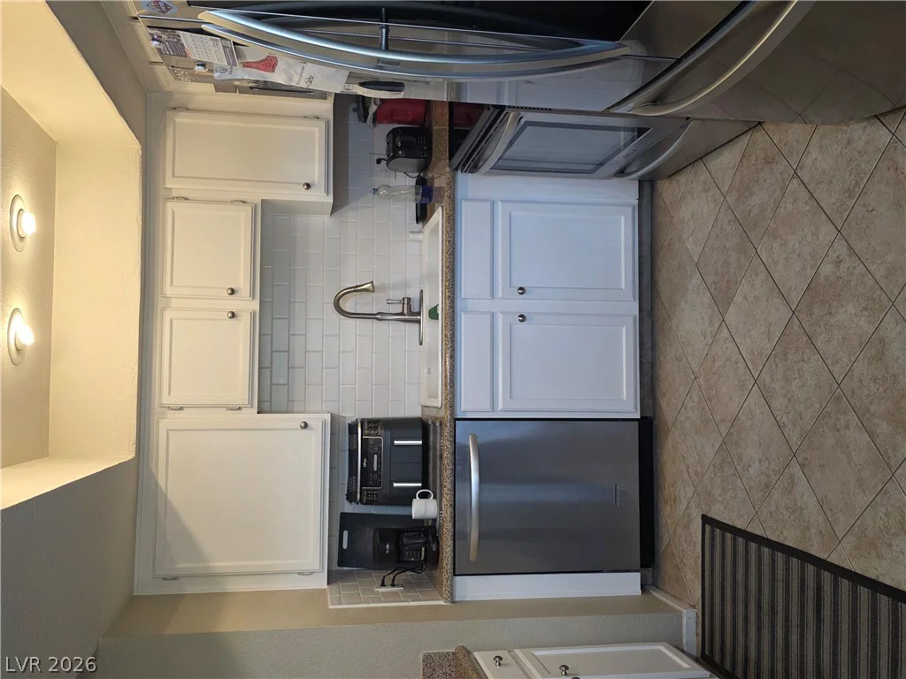 932 Boulder Mesa, Las Vegas, NV 89128