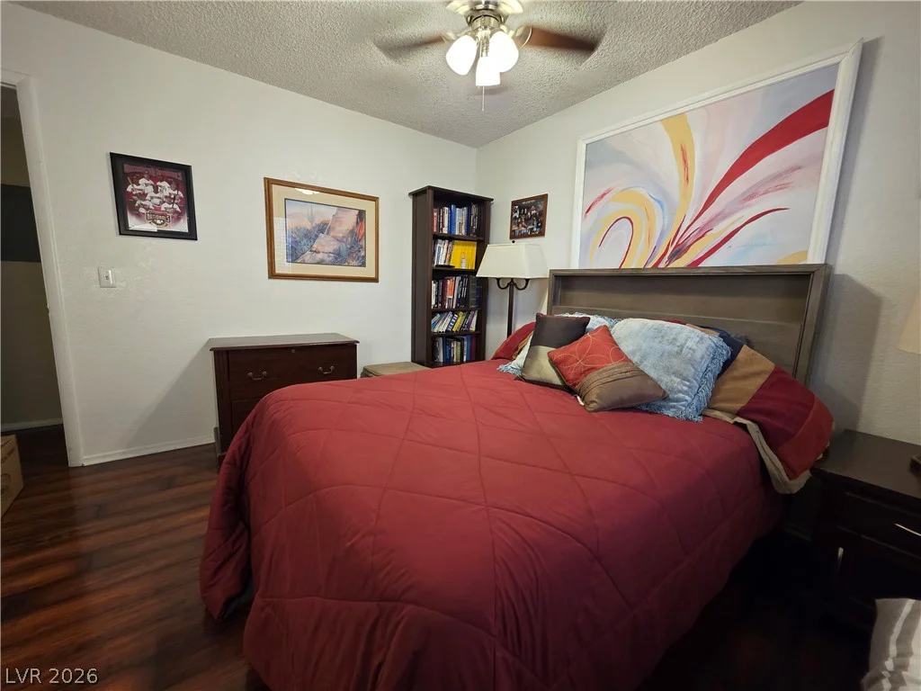 932 Boulder Mesa, Las Vegas, NV 89128