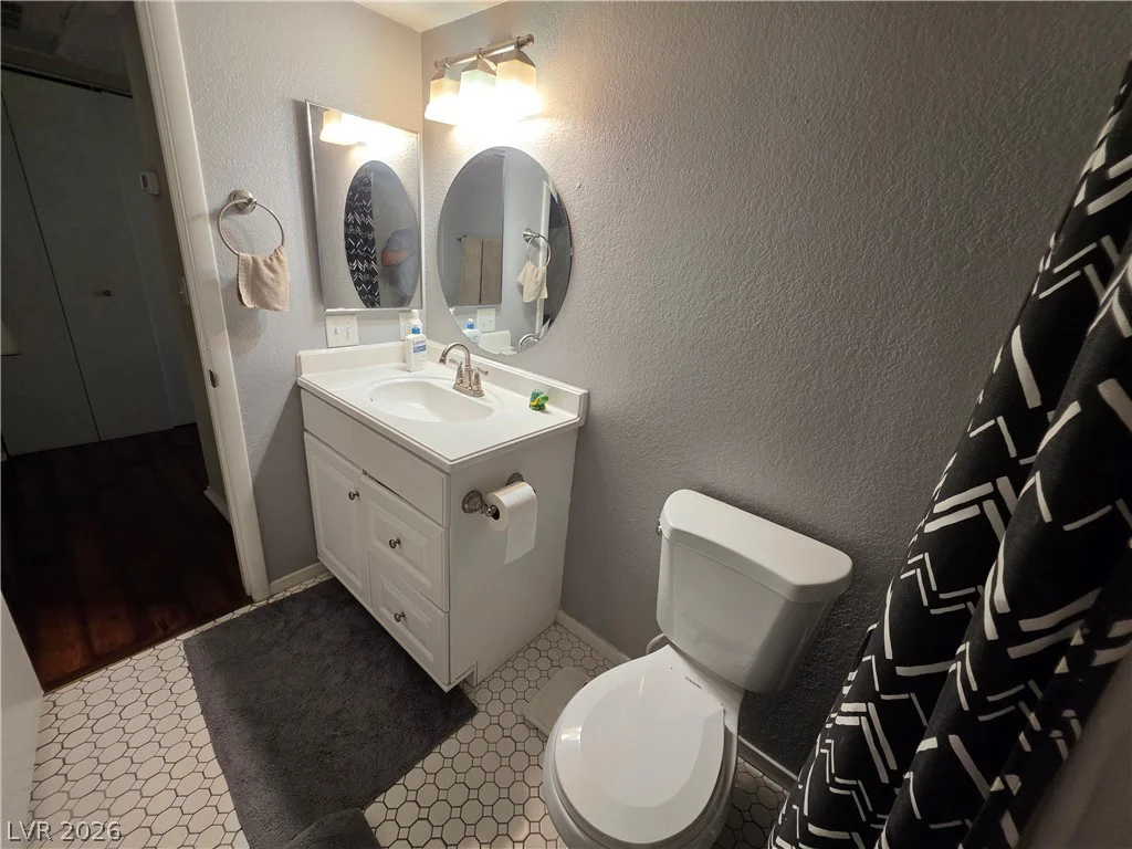 932 Boulder Mesa, Las Vegas, NV 89128