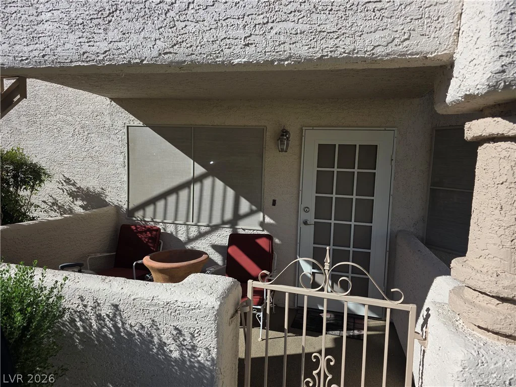 932 Boulder Mesa, Las Vegas, NV 89128