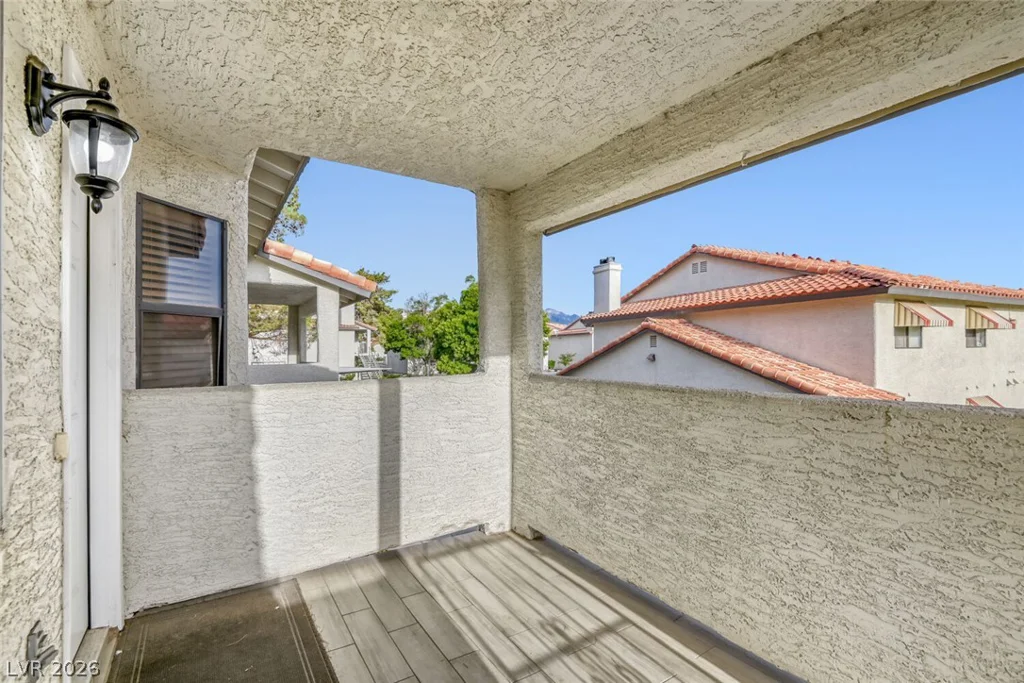2720 Beaver Creek, Las Vegas, NV 89117