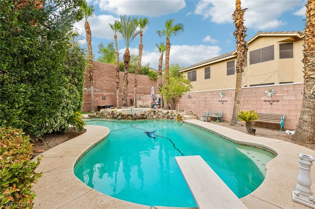 399 Washtenaw, Henderson, NV 89012