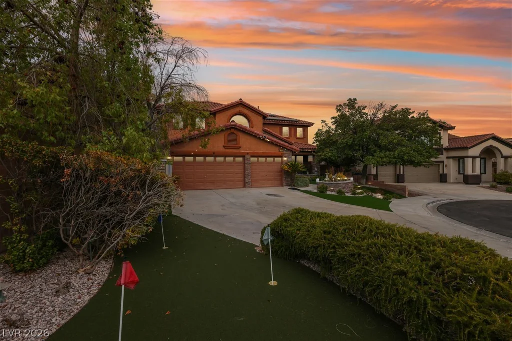 399 Washtenaw, Henderson, NV 89012