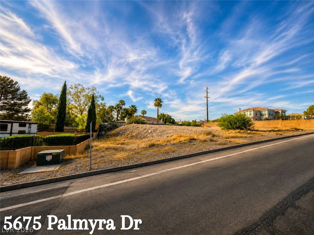 5675 Palmyra, Las Vegas, NV 89146