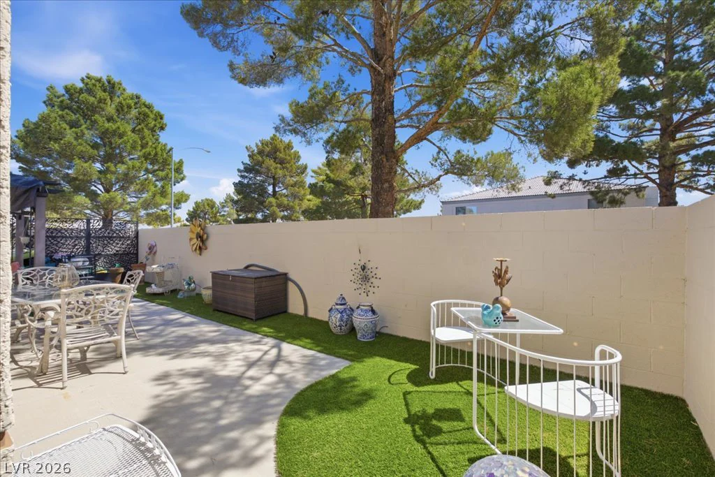 428 Wonderstone, Las Vegas, NV 89107