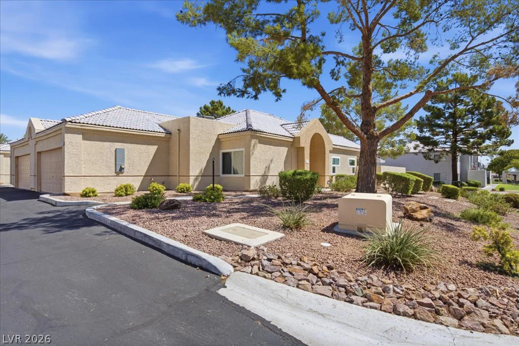 428 Wonderstone, Las Vegas, NV 89107