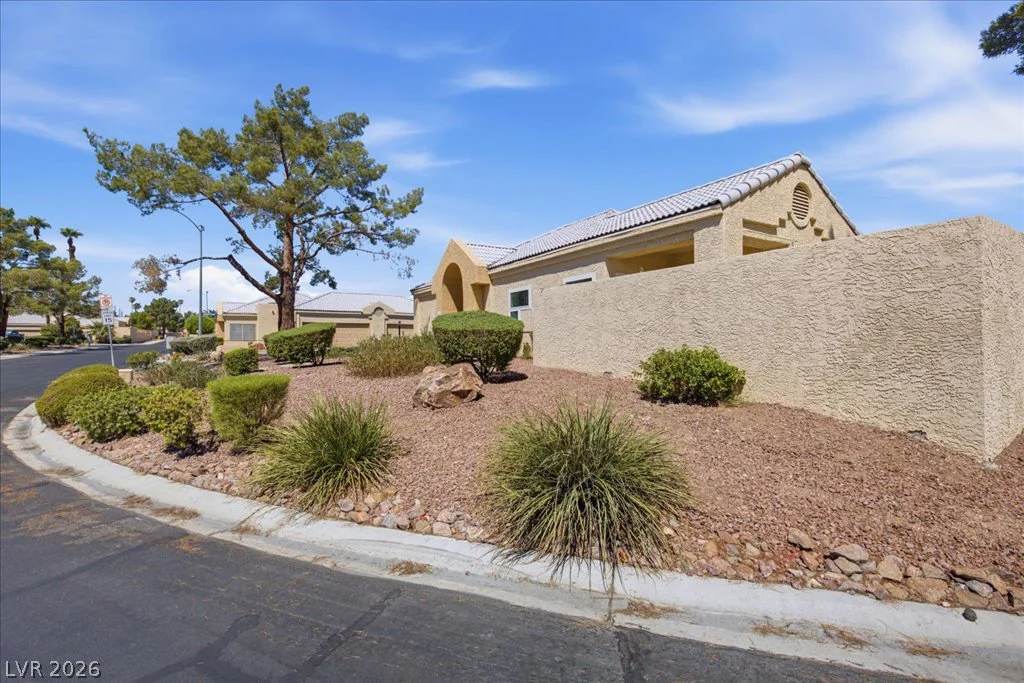 428 Wonderstone, Las Vegas, NV 89107