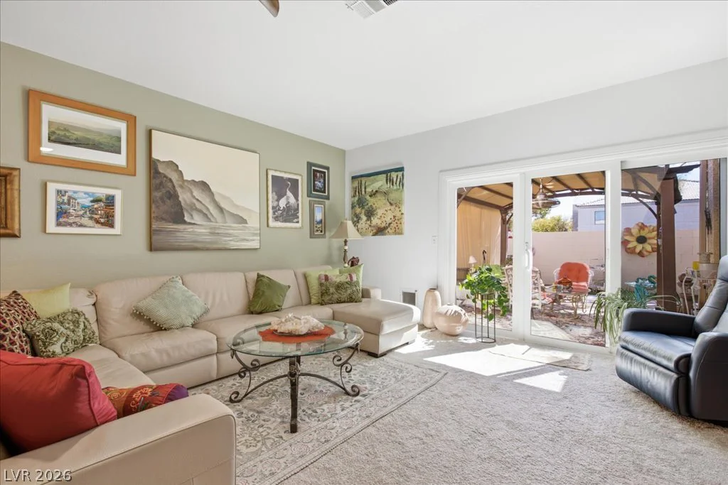 428 Wonderstone, Las Vegas, NV 89107