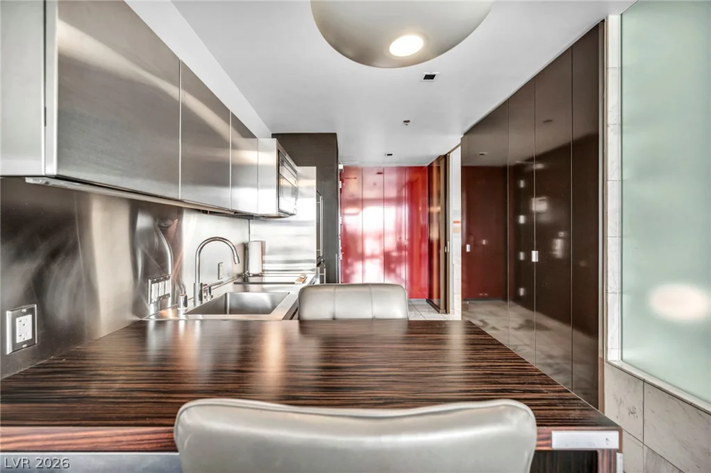 4381 Flamingo, Las Vegas, NV 89103