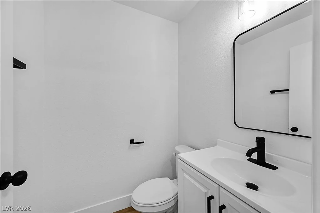 6729 Montezuma Castle, North Las Vegas, NV 89084