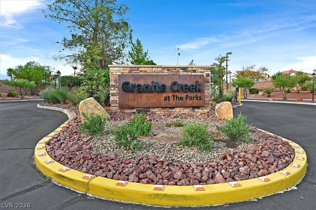 6729 Montezuma Castle, North Las Vegas, NV 89084