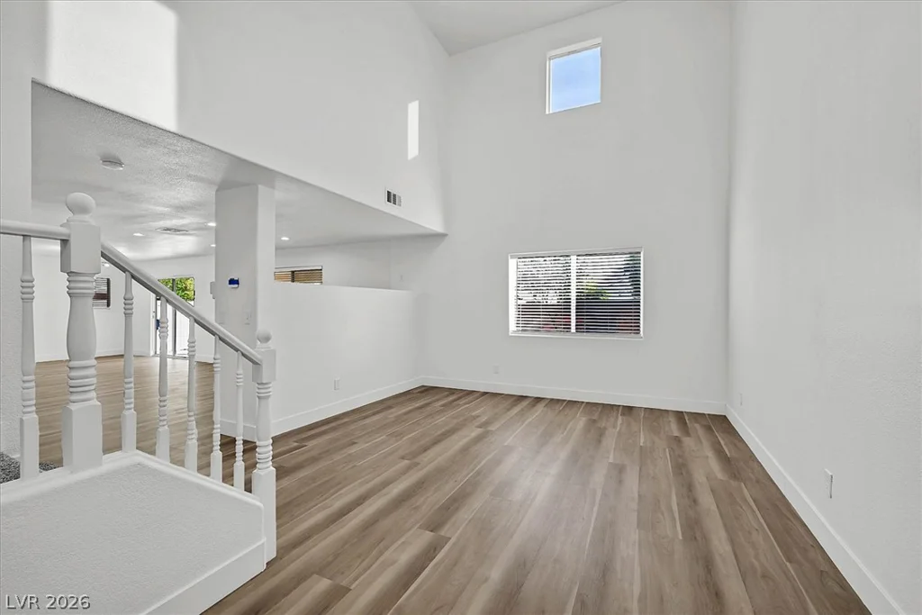 6729 Montezuma Castle, North Las Vegas, NV 89084