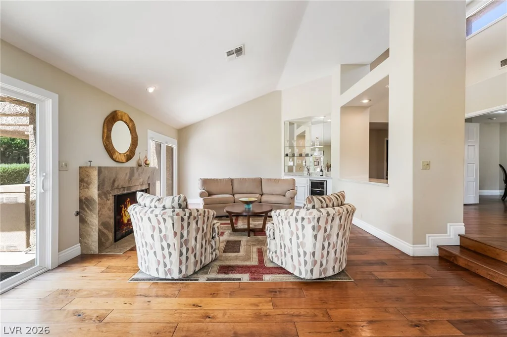 7307 Mission Hills, Las Vegas, NV 89113