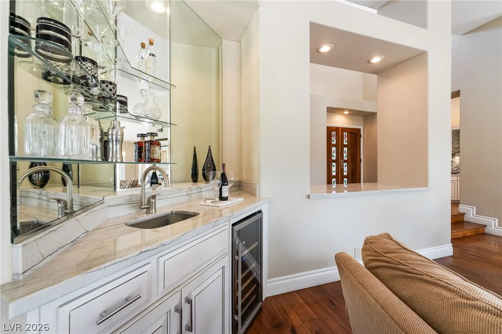 7307 Mission Hills, Las Vegas, NV 89113