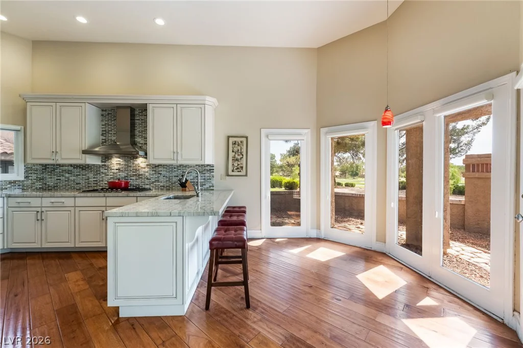 7307 Mission Hills, Las Vegas, NV 89113