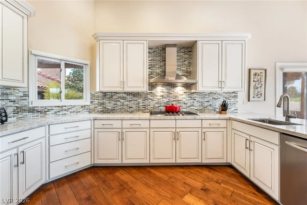 7307 Mission Hills, Las Vegas, NV 89113