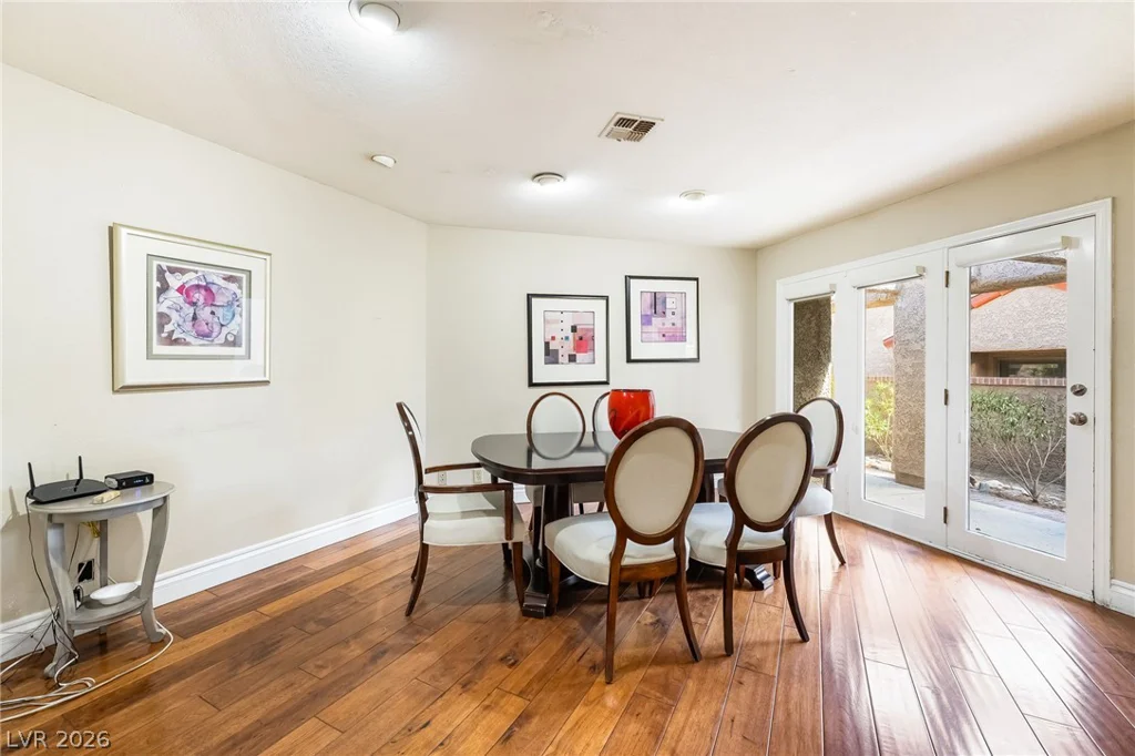 7307 Mission Hills, Las Vegas, NV 89113