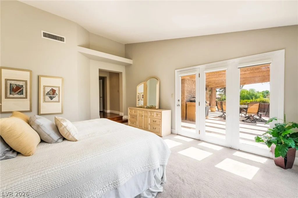 7307 Mission Hills, Las Vegas, NV 89113