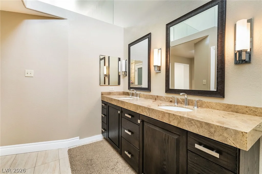 7307 Mission Hills, Las Vegas, NV 89113