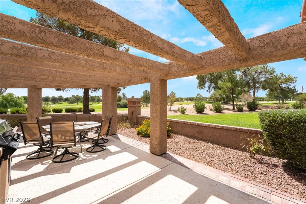 7307 Mission Hills, Las Vegas, NV 89113