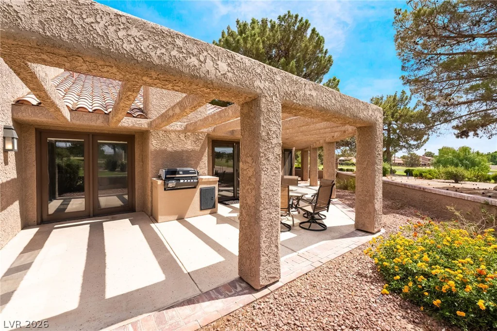 7307 Mission Hills, Las Vegas, NV 89113