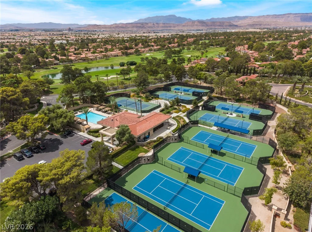 7307 Mission Hills, Las Vegas, NV 89113