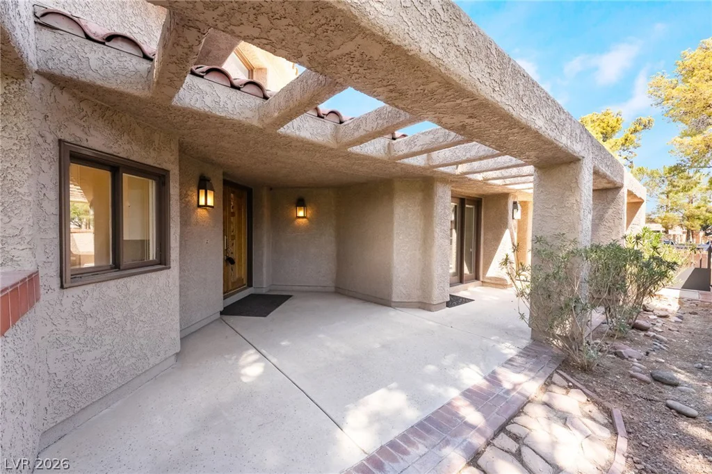 7307 Mission Hills, Las Vegas, NV 89113