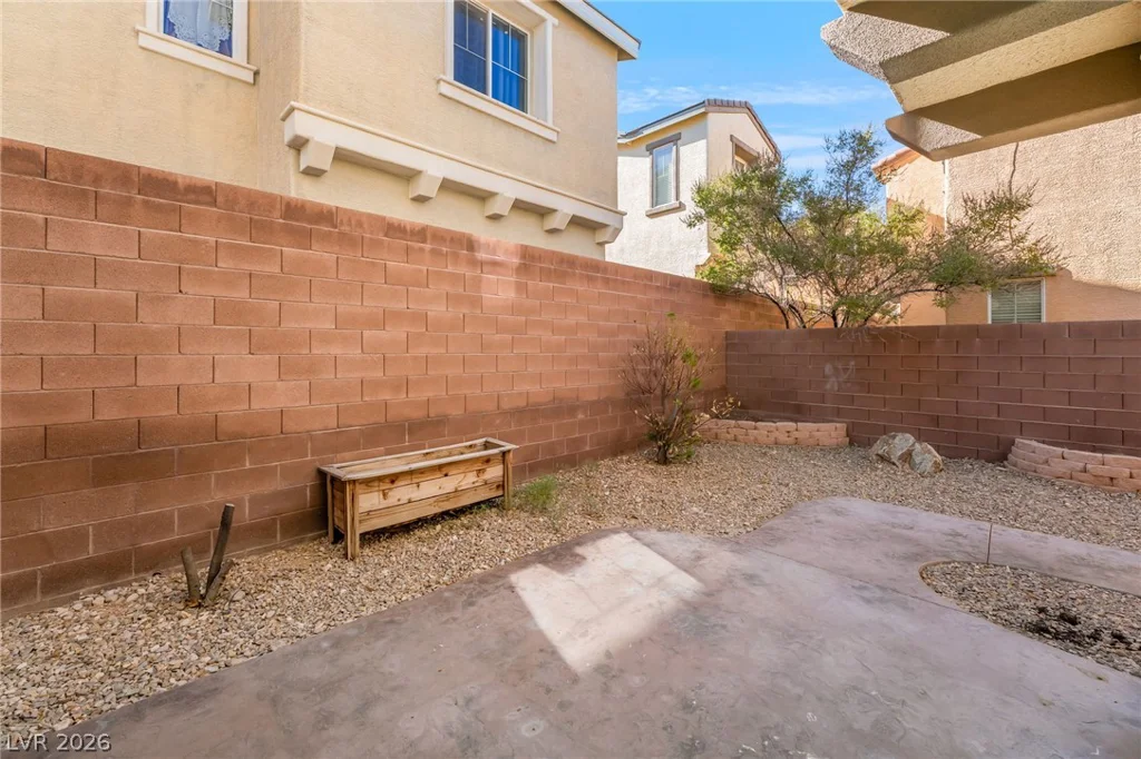 9845 Iris Valley, Las Vegas, NV 89178