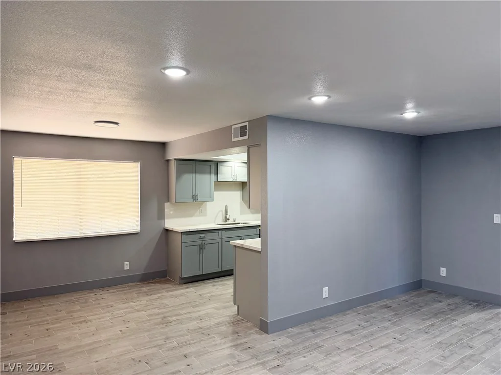 4160 Gannet Circle, Las Vegas, NV 89103